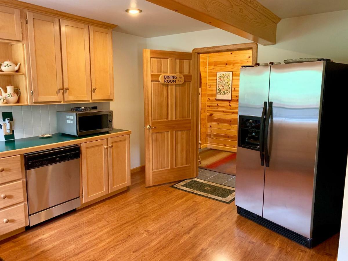 Sourdough Sunrise B&B スワード エクステリア 写真