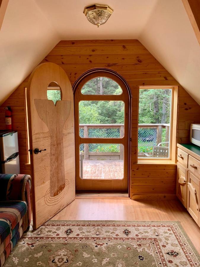 Sourdough Sunrise B&B スワード エクステリア 写真